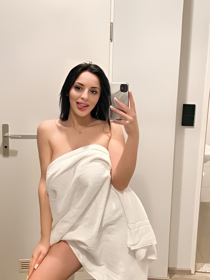 Леся привлекальеная девушка из Вознесеновки цена от 5000 руб