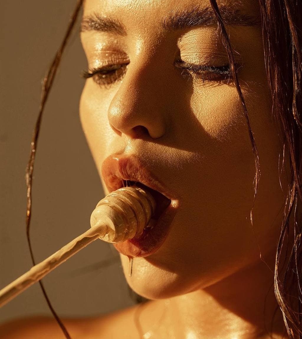 Индивидуалка Меланья, доступна для личного знакомства от 3500 руб