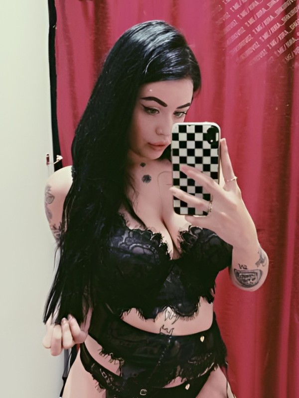 Альбина привлекательная девушка из Вознесеновки цена от 2500 руб