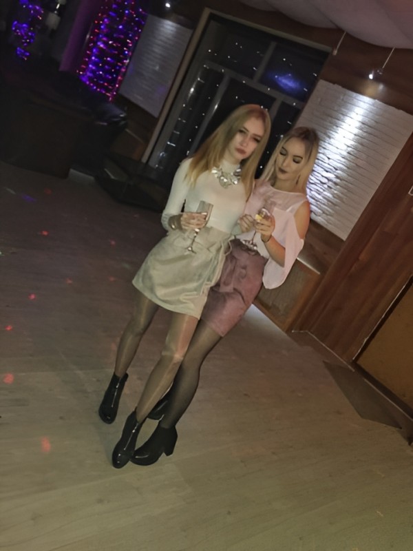 Викуся привлекательная девушка из Вознесеновки цена от 2500 руб