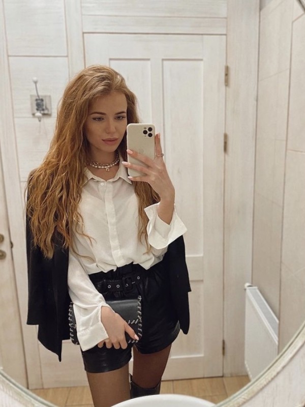 🎥 Оксана привлекательная девушка из Вознесеновки цена от 7000 руб